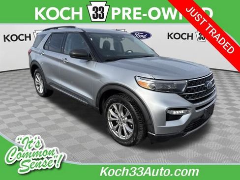 Used 2021 Ford Explorer XLT w/ Equipment Group 202A image 1