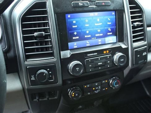 Used 2022 Ford F250 XLT image 30