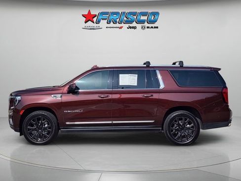 Used 2023 GMC Yukon XL Denali w/ Denali Reserve Package RWD image 4