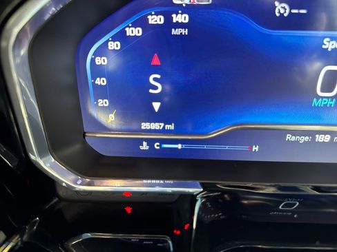 Used 2025 Chevrolet Silverado 2500 ZR2 w/ ZR2 Bison Edition image 16