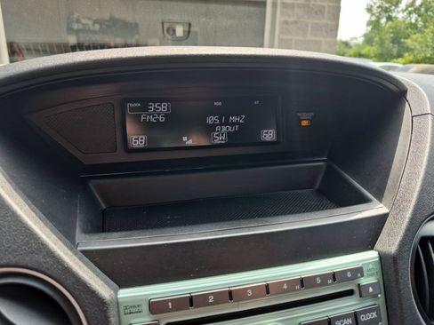 Used 2011 Honda Pilot EX-L image 16