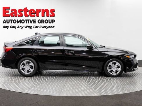 Used 2022 Honda Civic LX image 4