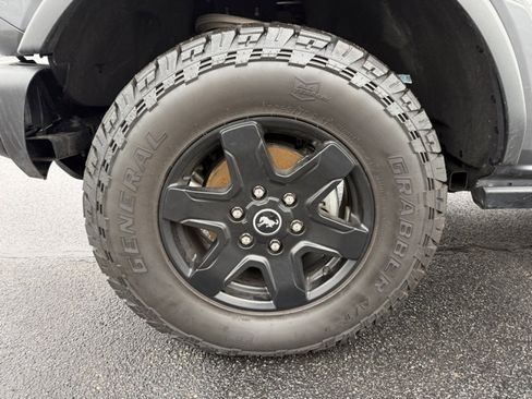 Used 2024 Ford Bronco Black Diamond image 25