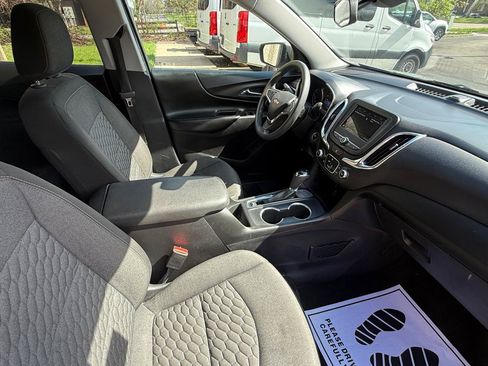 Used 2019 Chevrolet Equinox LT FWD image 11