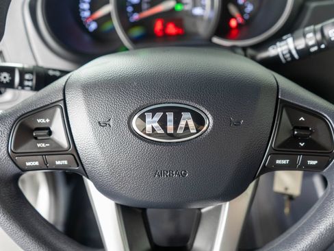 Used 2014 Kia Rio LX w/ Power Package FWD image 14