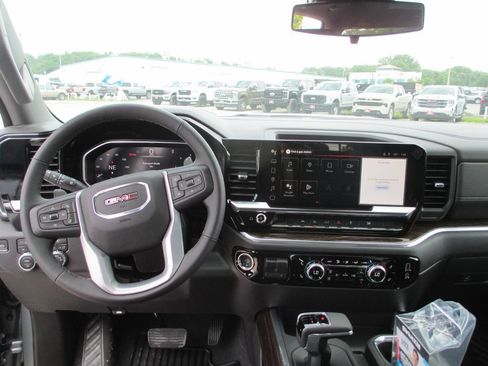 New 2026 GMC Sierra 1500 Elevation AWD/4WD image 13