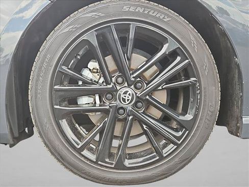 Used 2025 Toyota Camry SE FWD image 29