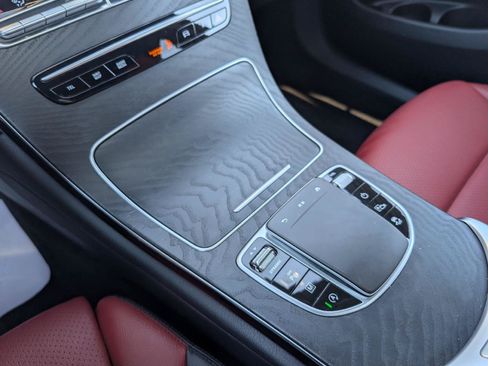Used 2023 Mercedes-Benz GLC 300 4MATIC Coupe image 17