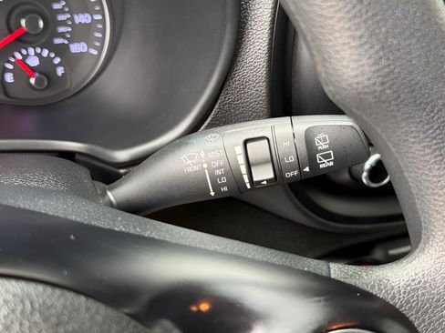 Used 2021 Kia Soul S image 36