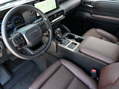 Used 2026 Toyota Land Cruiser w/ Premium Package AWD/4WD image 15