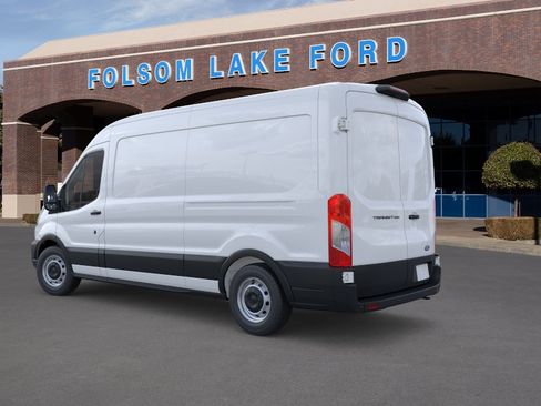 New 2026 Ford Transit 250 148 Medium Roof w/ Load Area Protection Package RWD image 4