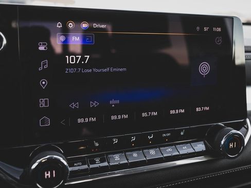 Used 2024 Chevrolet Colorado LT w/ LT Convenience Package III image 17