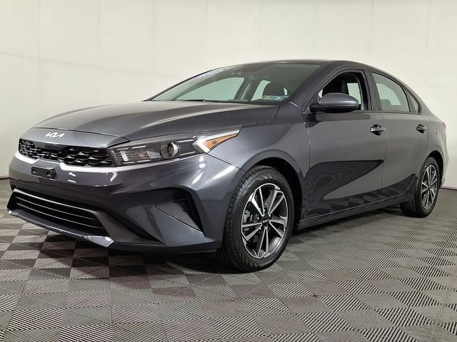 Used 2023 Kia Forte LXS FWD image 6