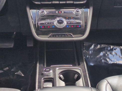 Certified 2022 Lincoln Corsair Reserve w/ Equipment Group 201A image 20