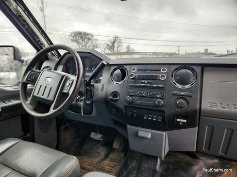 Used 2016 Ford F450 XL w/ Power Equipment Group image 2