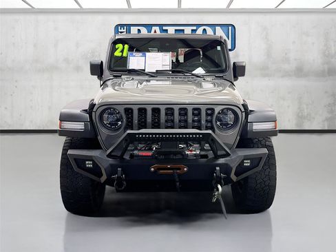 Used 2021 Jeep Gladiator Rubicon image 2