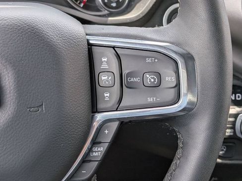 Used 2025 RAM 1500 Laramie AWD/4WD image 27