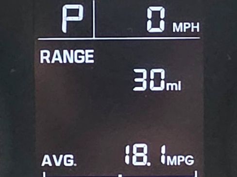 Used 2017 Hyundai Elantra SE FWD image 19