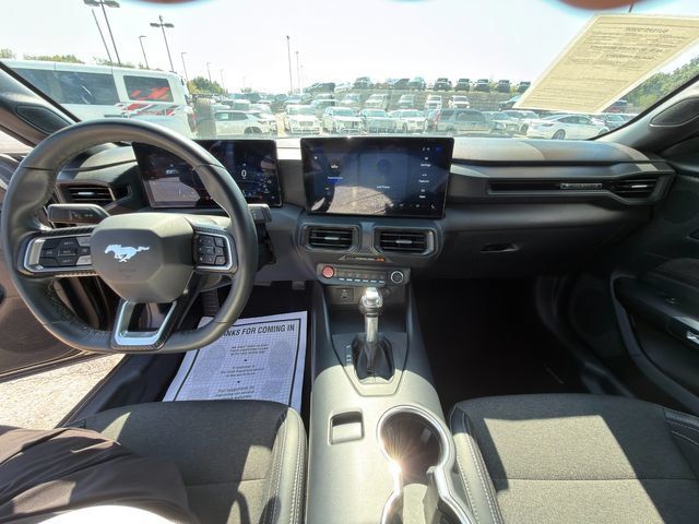 Used 2024 Ford Mustang Coupe RWD image 16