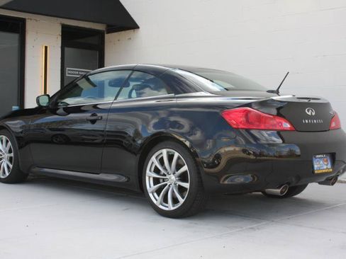 Used 2009 INFINITI G37 Convertible w/ Premium Pkg RWD image 27
