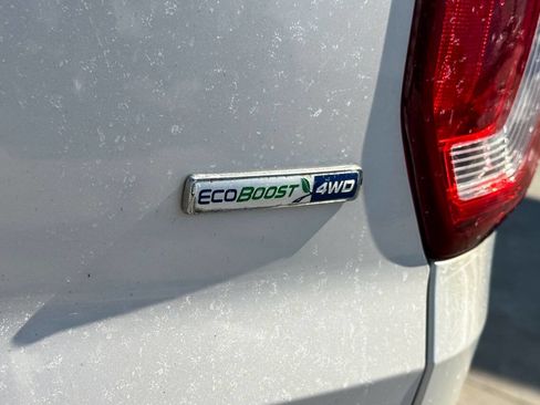 Used 2016 Ford Explorer Platinum image 20