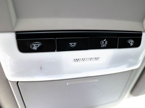 Used 2024 Nissan Altima 2.5 SV image 27