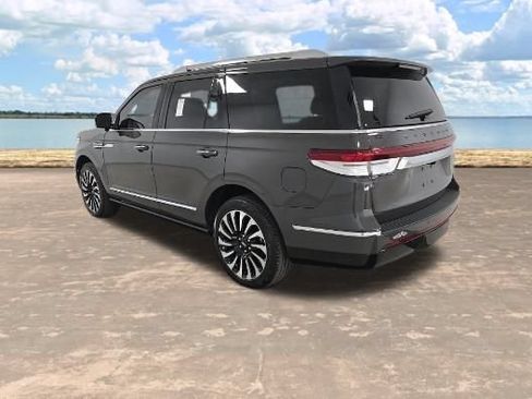 Used 2023 Lincoln Navigator Black Label AWD/4WD image 5