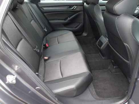 Used 2019 Honda Accord Sport image 27
