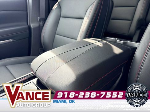 New 2026 Chevrolet Traverse Z71 w/ Enhanced Driving Package image 38