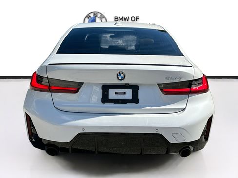 Used 2023 BMW 330i Sedan w/ M Sport Package image 6