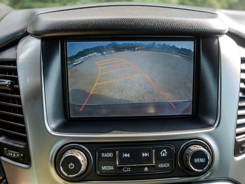 Used 2015 Chevrolet Tahoe LTZ RWD image 21