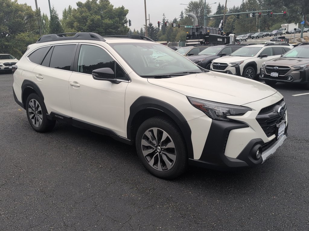 Used 2024 Subaru Outback Limited AWD/4WD image 3