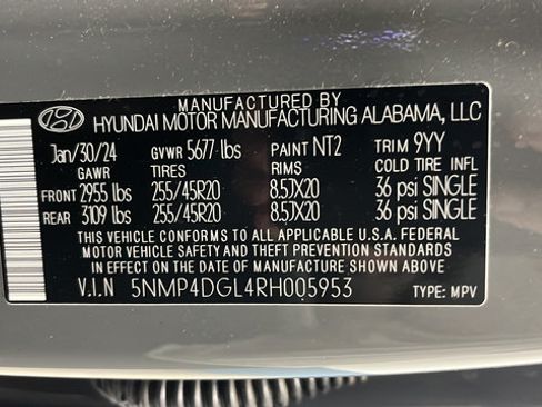 Used 2024 Hyundai Santa Fe Limited AWD/4WD image 30