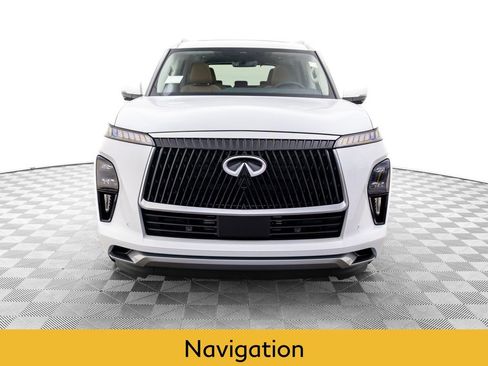 Used 2026 INFINITI QX80 Luxe w/ Cargo Package AWD/4WD image 9