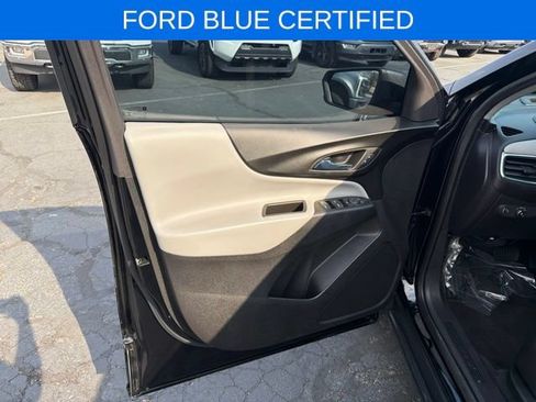 Used 2023 Chevrolet Equinox LS FWD image 17