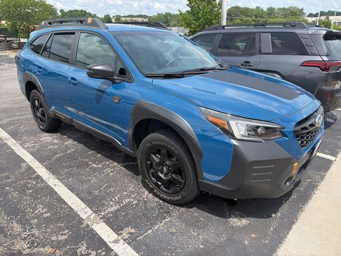 Used 2022 Subaru Outback Wilderness AWD/4WD image 3