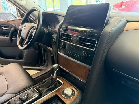 Used 2023 Nissan Armada SL w/ Captain's Chairs Package AWD/4WD image 51