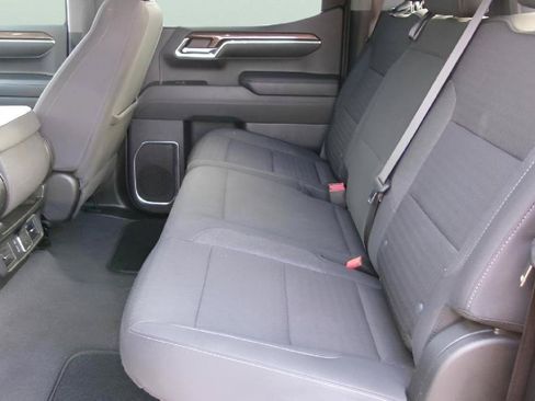 Used 2024 Chevrolet Silverado 1500 LT w/ Protection Package RWD image 10
