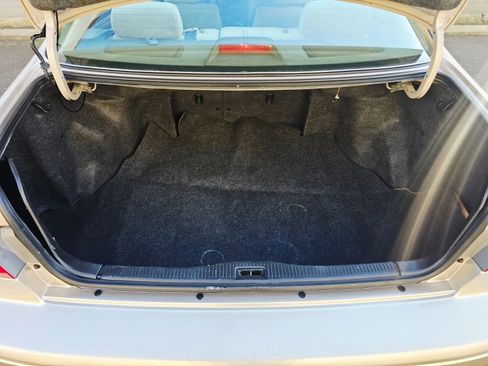 Used 2001 Toyota Camry LE image 18