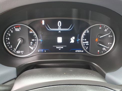 Certified 2022 Buick Enclave Premium w/ Experience Buick Package image 20