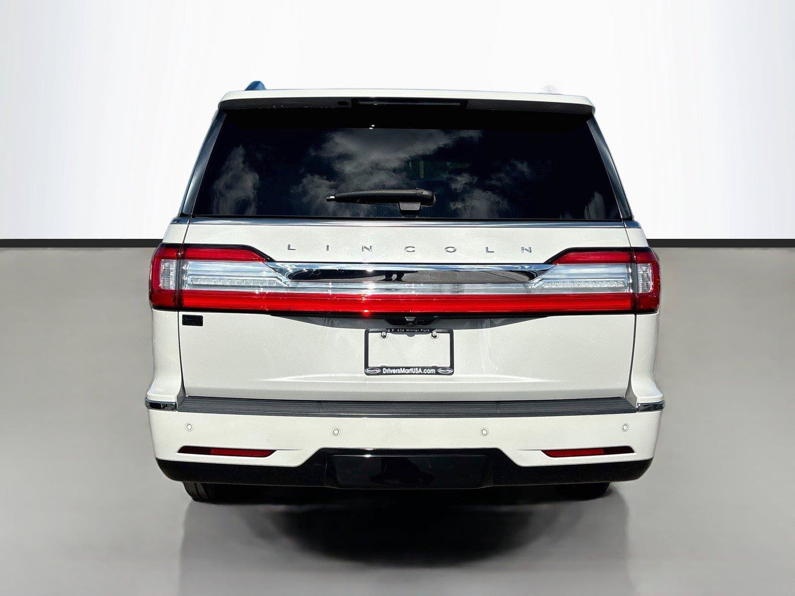 Used 2021 Lincoln Navigator L Reserve AWD/4WD image 6