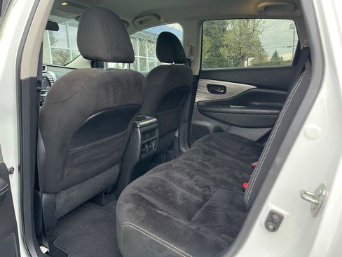 Used 2015 Nissan Murano S w/ Navigation Package image 13