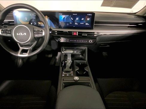Used 2025 Kia K5 LXS FWD image 15