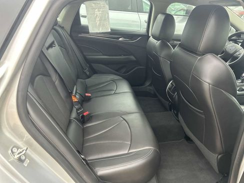 Used 2018 Buick LaCrosse Essence FWD image 26