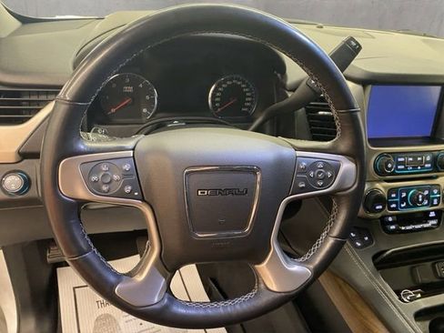 Used 2020 GMC Yukon Denali AWD/4WD image 16