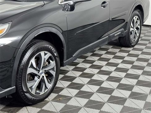 Used 2022 Subaru Outback Limited image 13