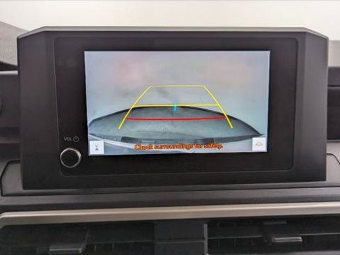 Used 2024 Toyota Tacoma SR RWD image 21