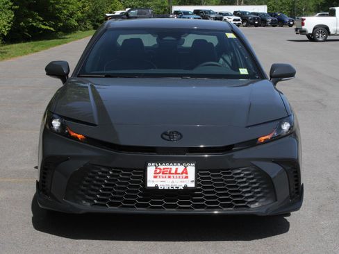 New 2026 Toyota Camry SE FWD image 2