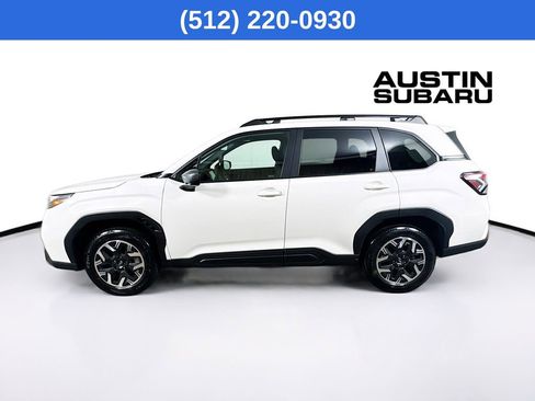 Used 2026 Subaru Forester Premium image 5