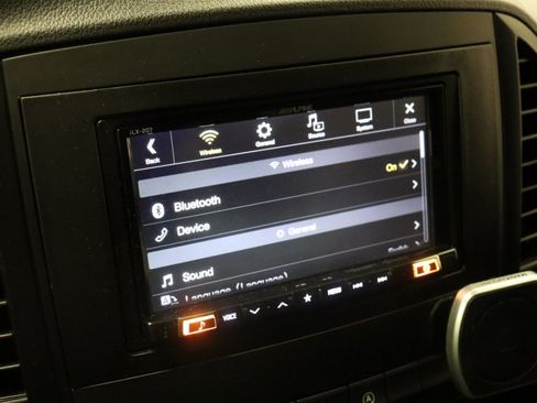 Used 2019 Mercedes-Benz Metris w/ Premium Safety Package image 20